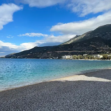 Beachfront Promenade Loutráki Buitenkant foto