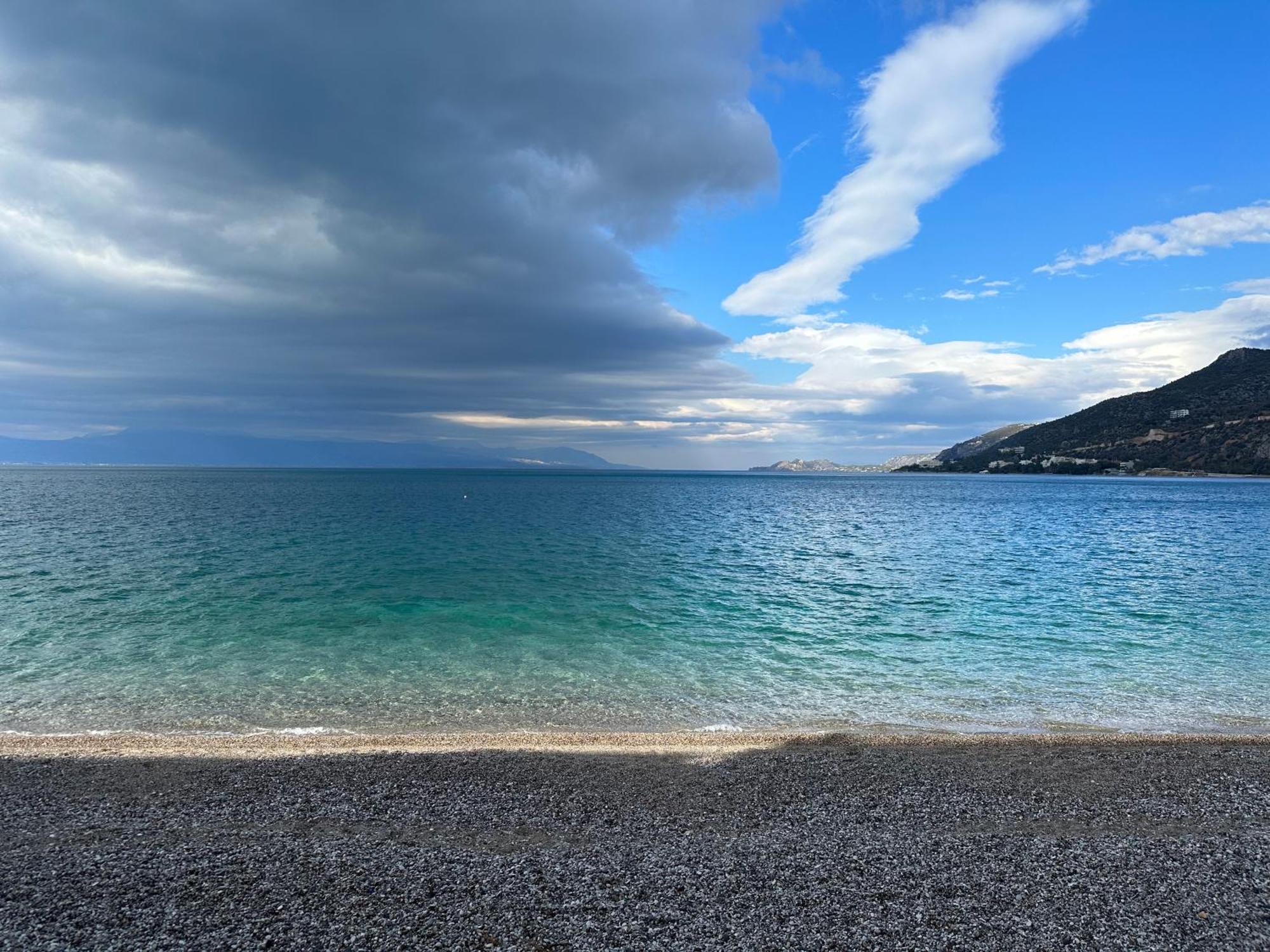 Beachfront Promenade Loutraki (Corinthia)